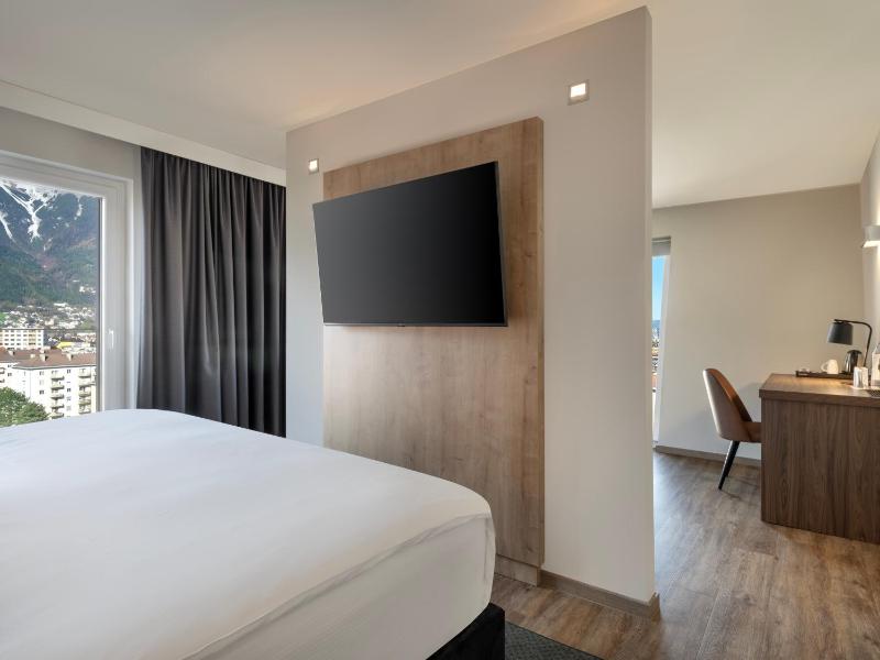 Junior Suite image 2