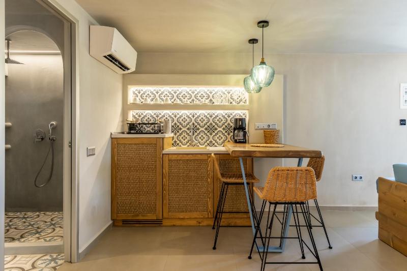 Sunrise Village Hotel Apartments - image 6