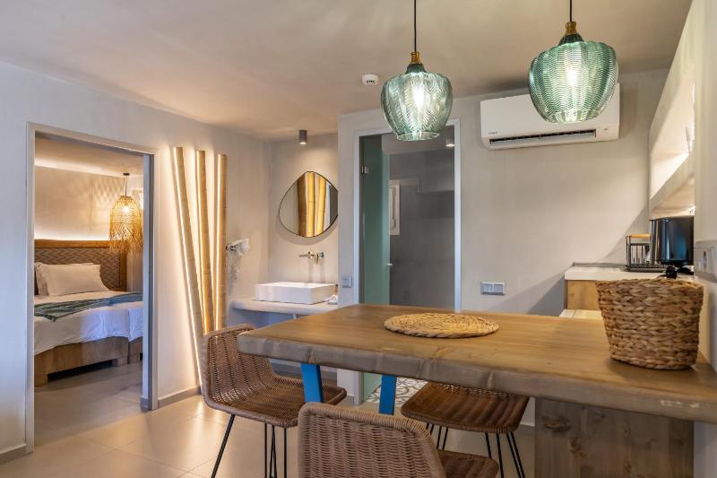 Sunrise Village Hotel Apartments - image 18