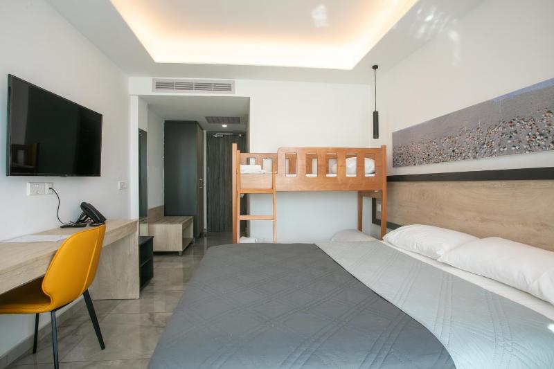 Papouis Protaras Hotel - image 5