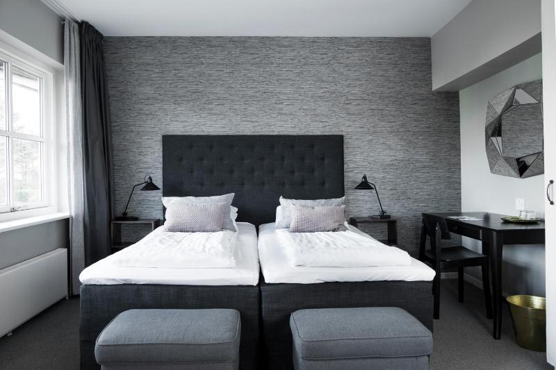 Double Room image 2