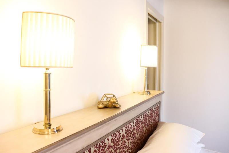 Superior Apartment with Canal view image 2