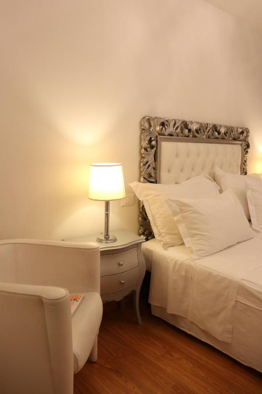 Executive Two-Bedroom Apartment image 3