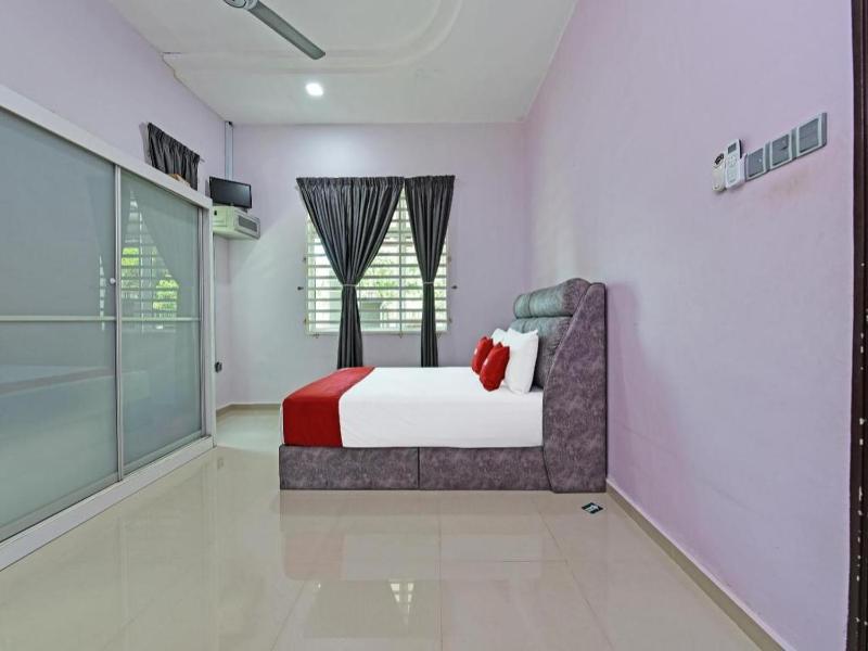 OYO Home 90584 Dz Homestay Bukit Setongkol - image 12