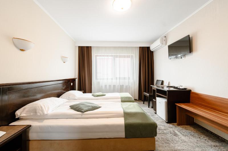 Two-Bedroom Suite image 3