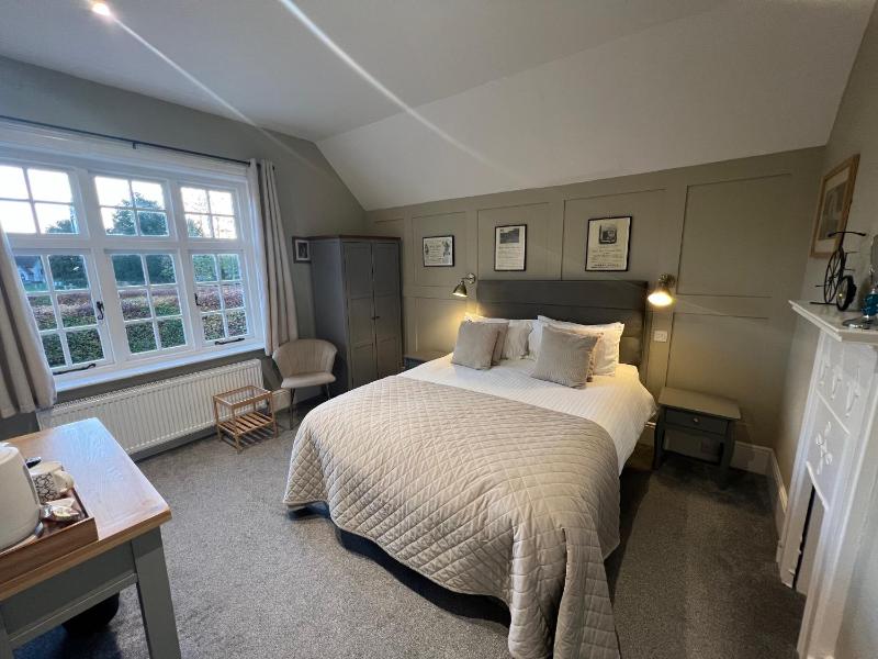 King Room image 1
