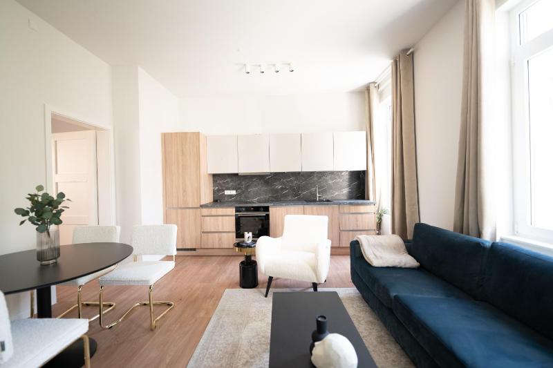 Deluxe Apartment image 1