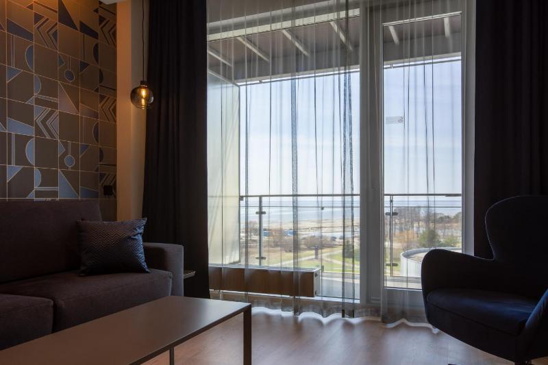 Suite with Spa Access image 4