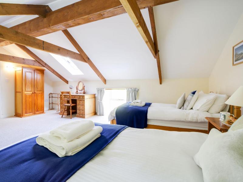 Turtle Cottage - image 21