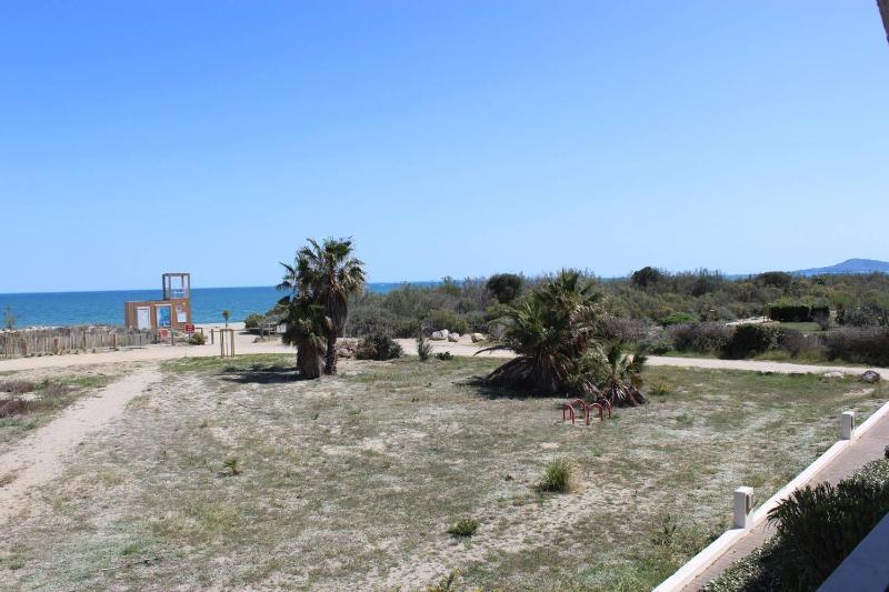 Zénitude pour ce bien en front de mer avec parking privatif - 4LAG502 - image 23