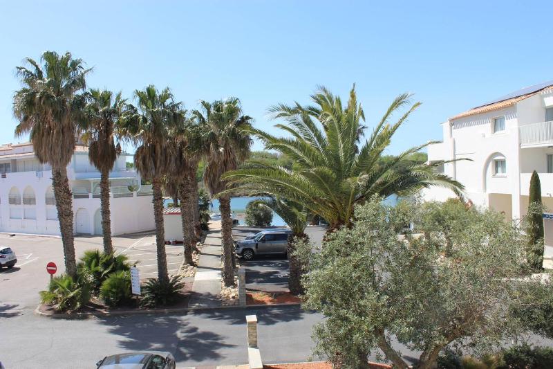 Zénitude pour ce bien en front de mer avec parking privatif - 4LAG502 - image 15