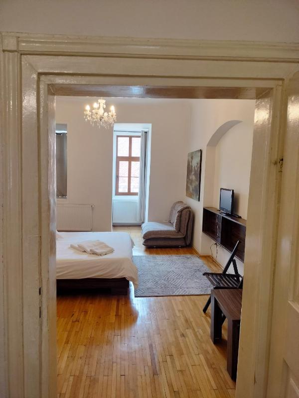 Apartment 22 image 1