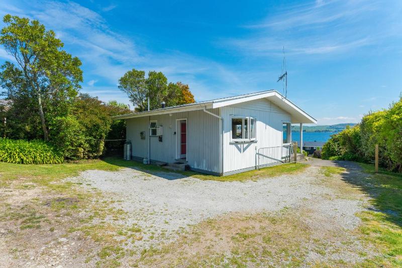 Lakeview Cottage - Rainbow Point Holiday Home - image 17