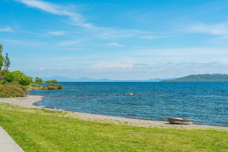 Lakeview Cottage - Rainbow Point Holiday Home - image 15