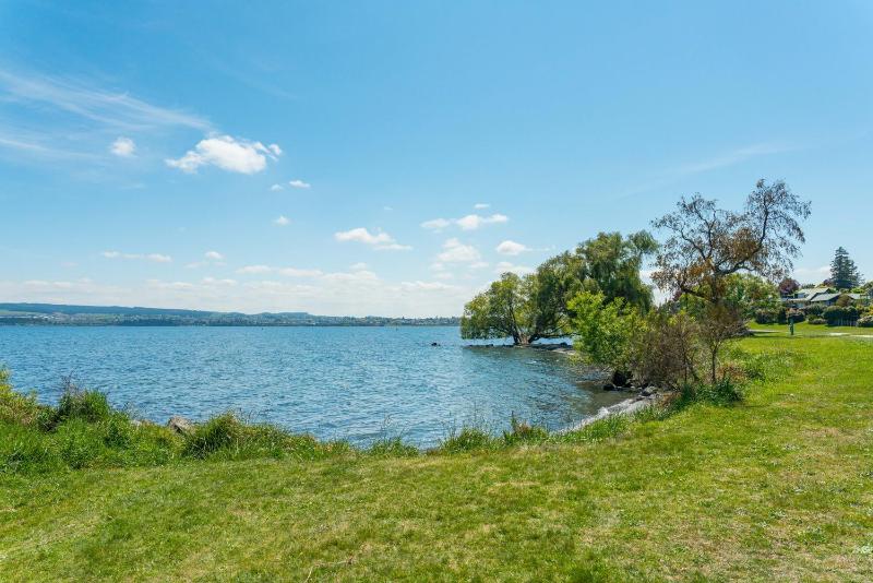 Lakeview Cottage - Rainbow Point Holiday Home - image 6