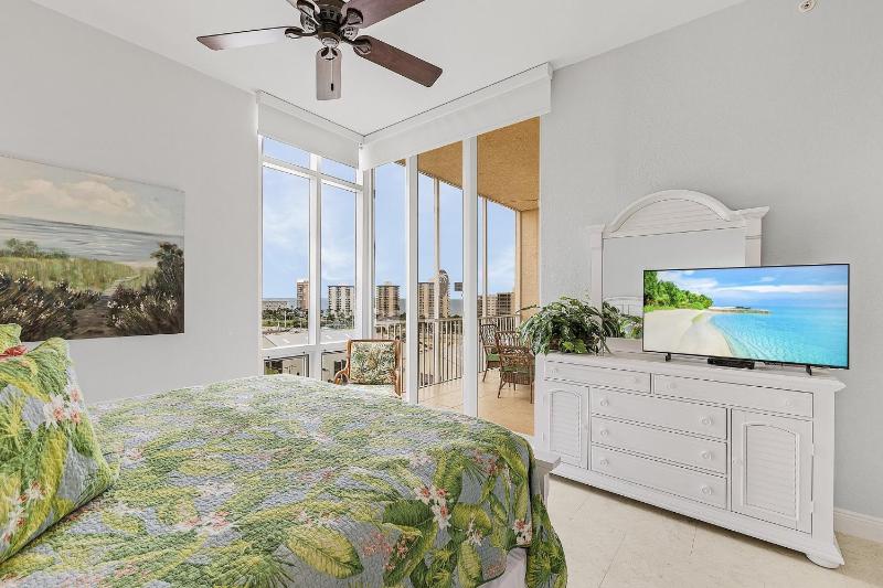 Palm Harbor Penthouse with Marina Views condo - image 11