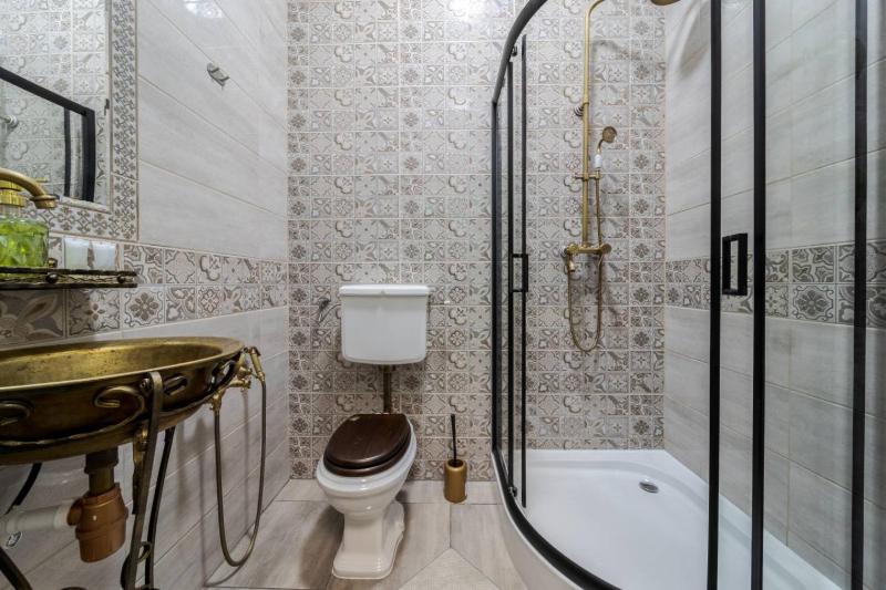 Rynok square 20 apartment - image 7