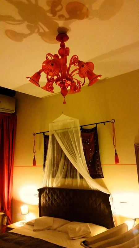Double Room image 4