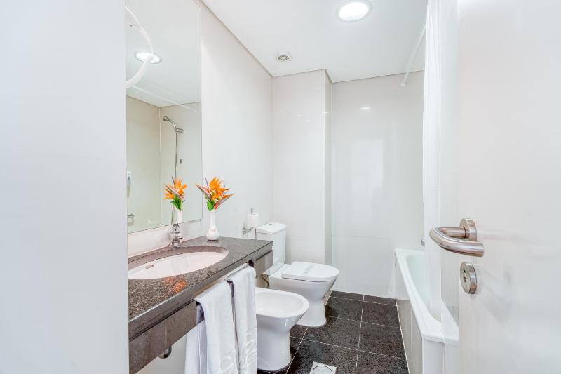 Standard Double or Twin Room with Garden View image 3