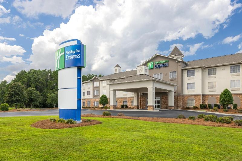 HOLIDAY INN EXPRESS SAVANNAH AIRPORT By IHG - image 8