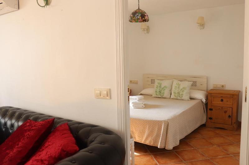 Superior Family Room image 1