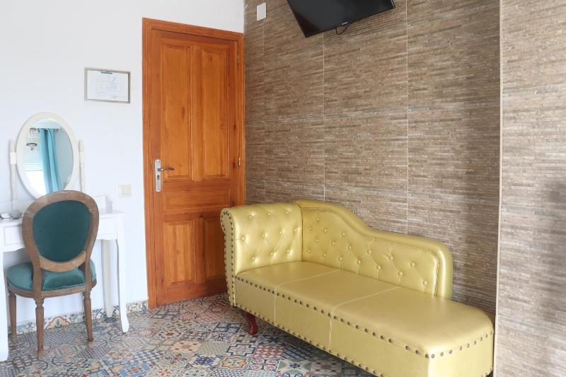 Double Room with Terrace image 4