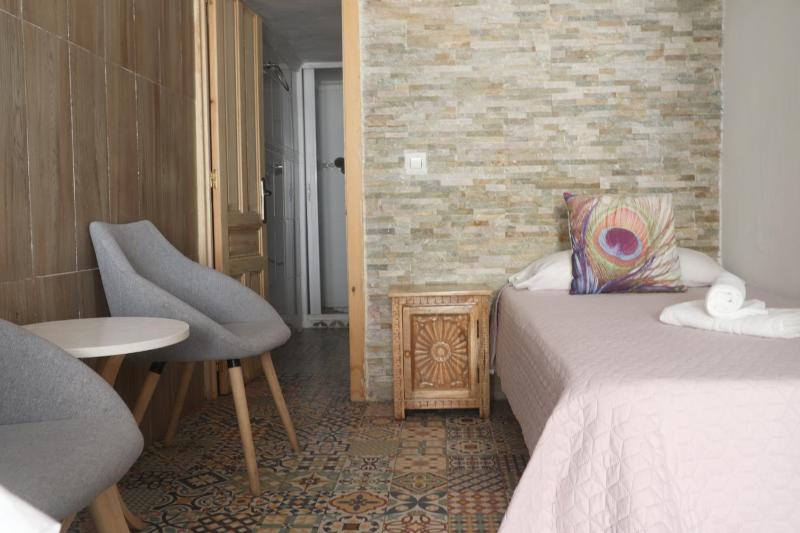 Hostal La Paloma I - image 8