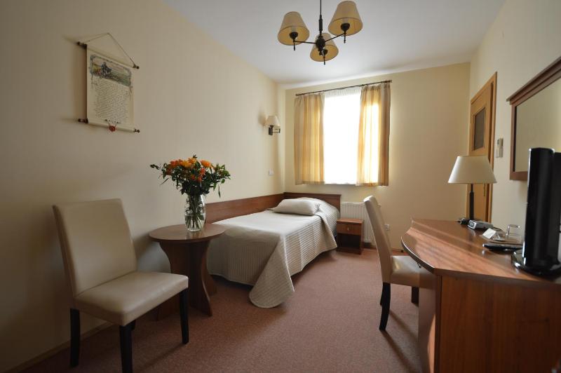 Single Room image 2