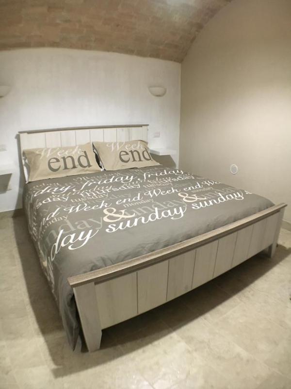 Standard Family Room image 2