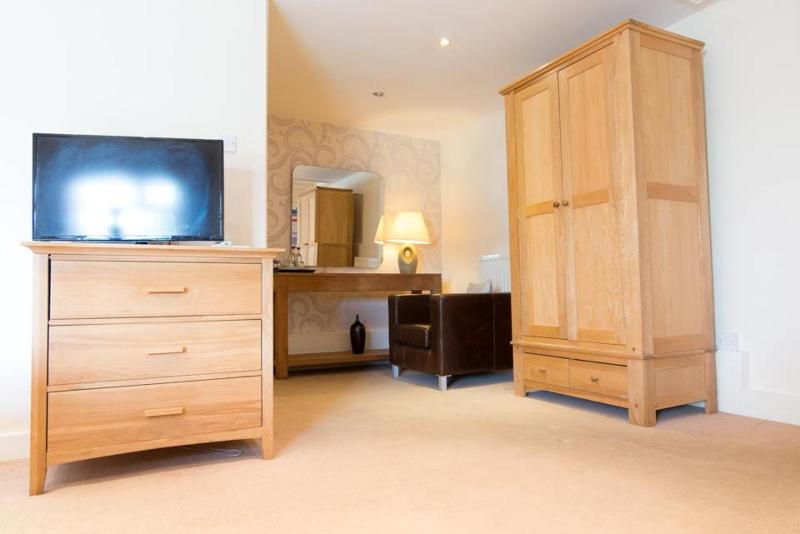 Double Room image 2