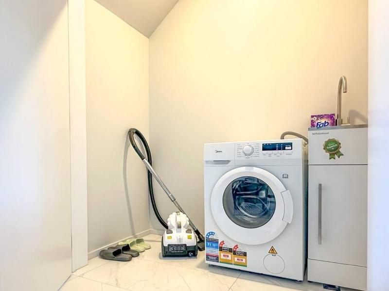 Brand New 3BR home opposite to UC - image 17