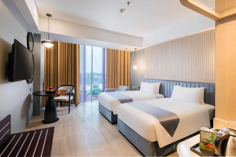 Grand Edge Hotel Semarang - image 36