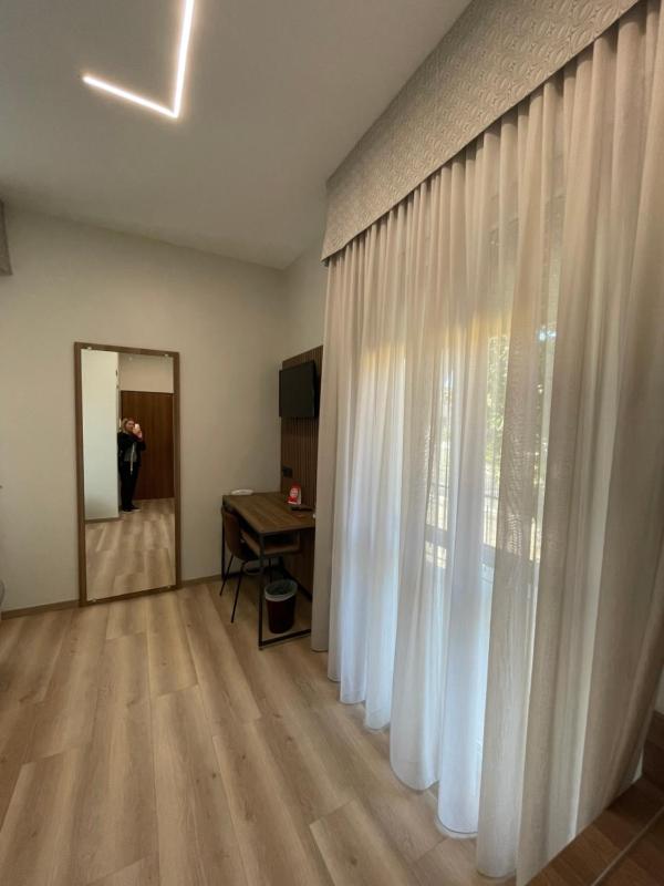 Triple Room image 2