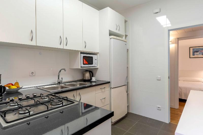 Two-Bedroom Apartment (4 Adults) - Top Floor without Lift image 4