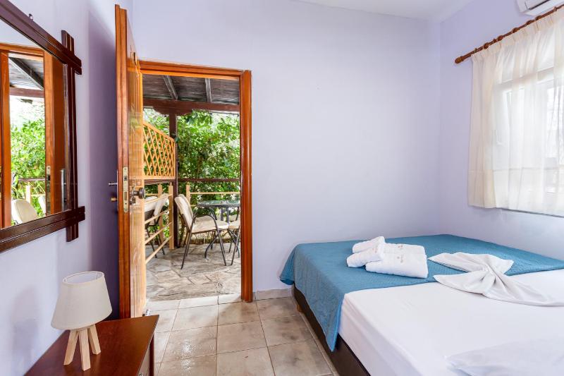 Bungalow image 3