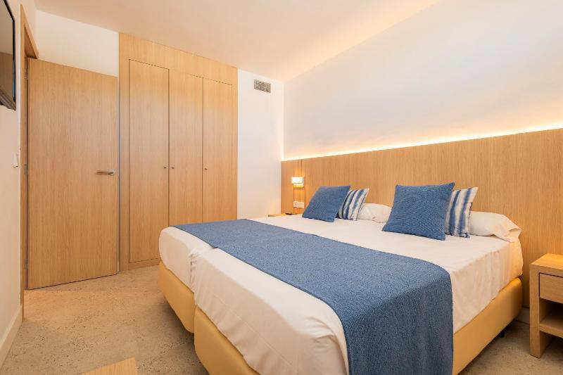 One-Bedroom Apartment (1 Adults + 3 Children) image 2