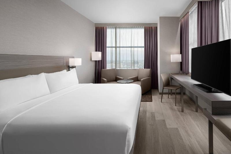 AC Hotel Orlando Downtown - image 5
