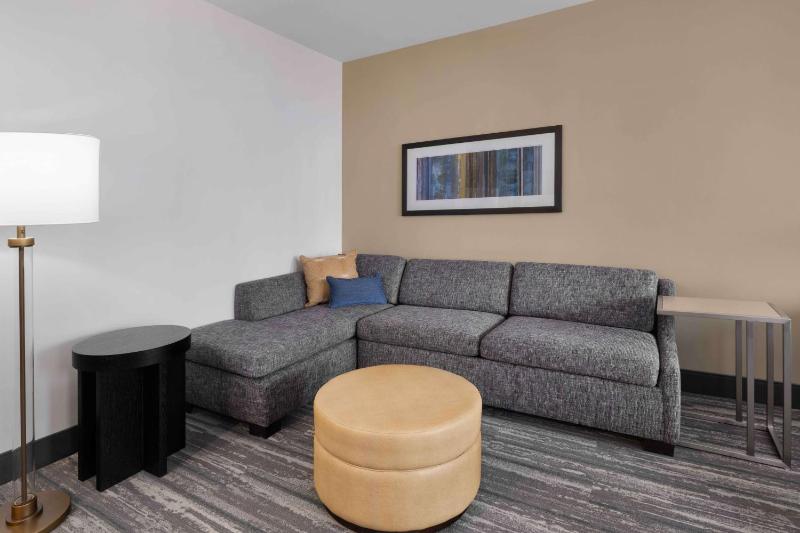 Hampton Inn & Suites Denver/Downtown-Convention Center - image 32