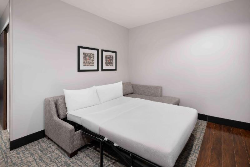 Homewood Suites-By Hilton- Denver Downtown Convention Center - image 12