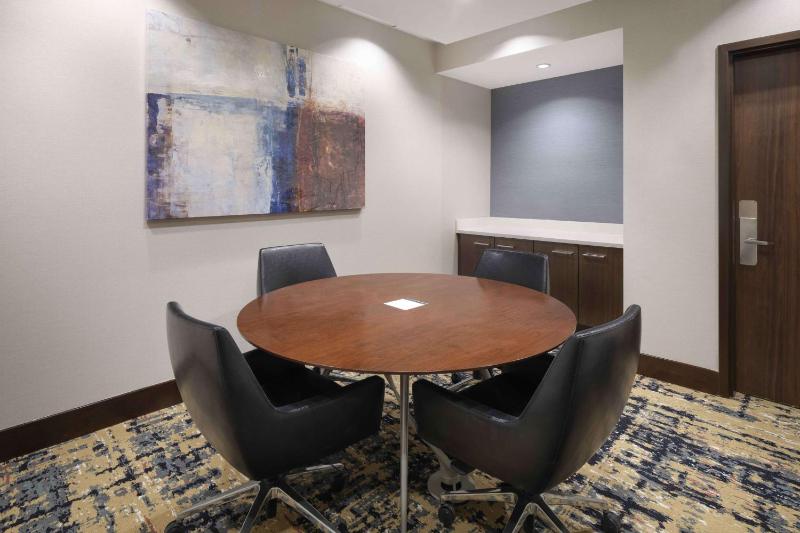 Homewood Suites-By Hilton- Denver Downtown Convention Center - image 35