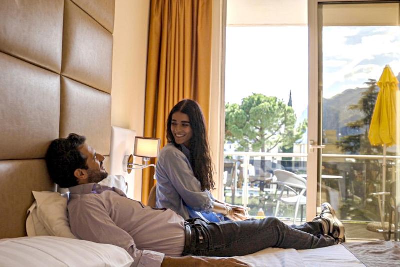 Superior Double or Twin Room with Terrace image 4