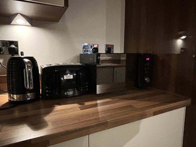 Large Home near Edgbaston Stadium UOB & QE hospital sleeps 6 - image 14
