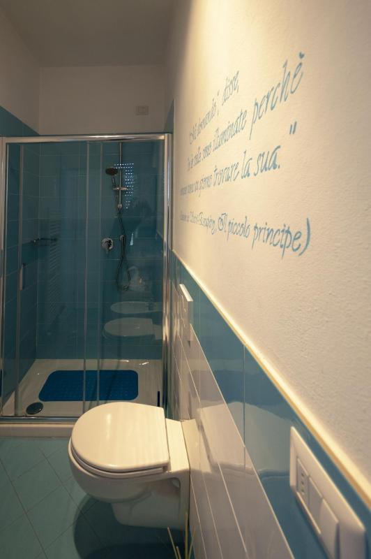Deluxe Triple Room image 4