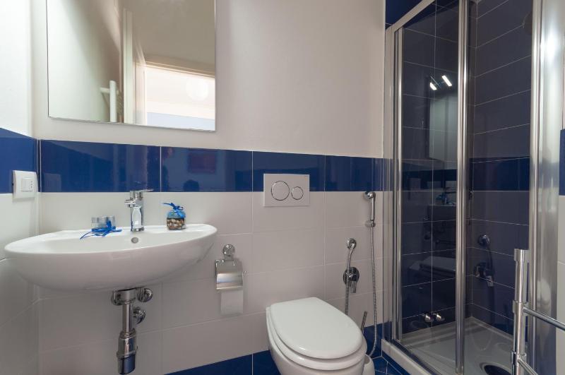 Superior Double Room image 4