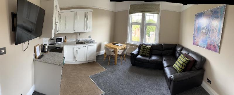Deluxe Apartment image 3