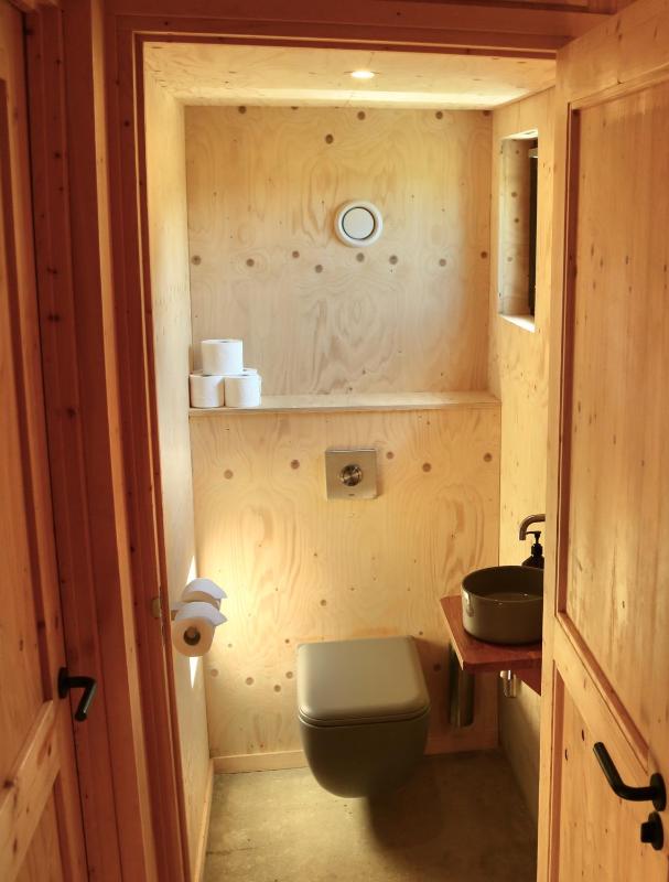 Two-Bedroom Chalet - The Barn image 3