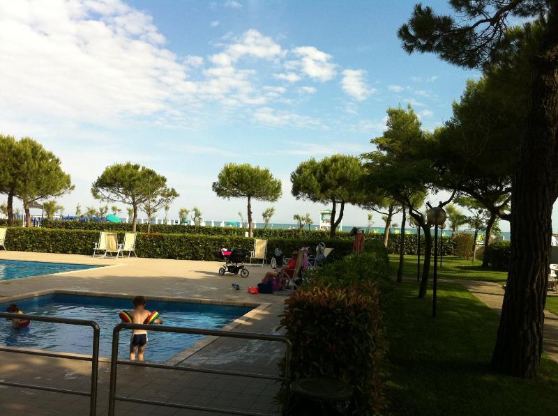 RESIDENCE GARDEN -Solo per famiglie - image 25