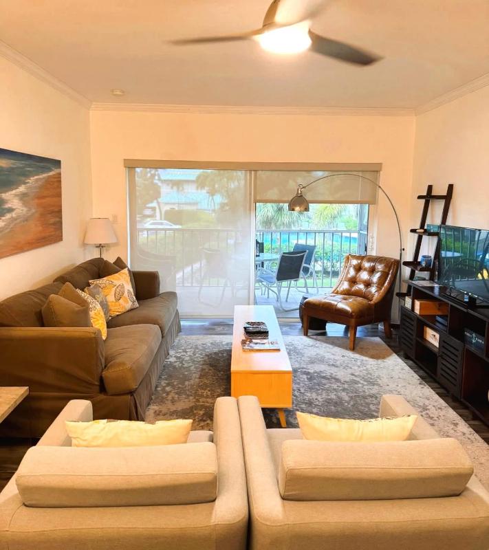 Beach Living at Plantation Village BLGS - image 12