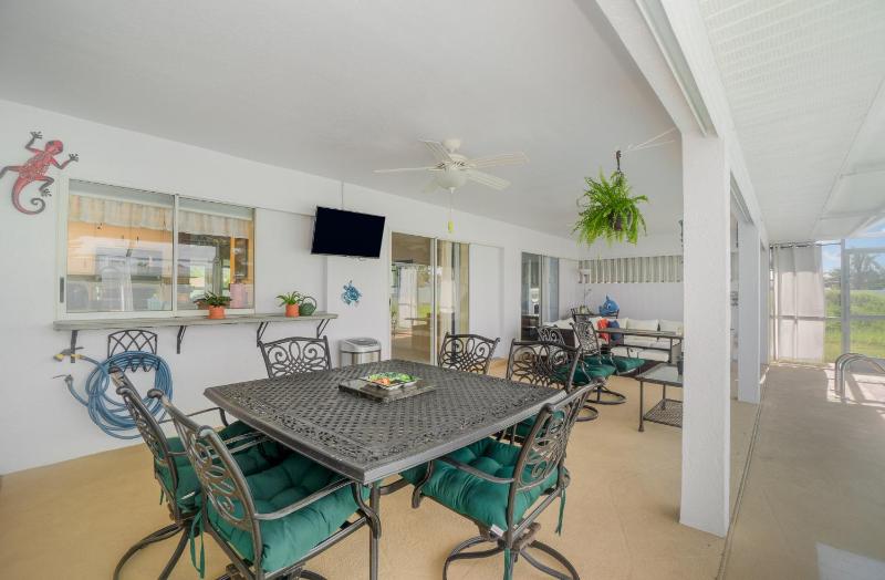 Villa Paradise Getaway - image 25