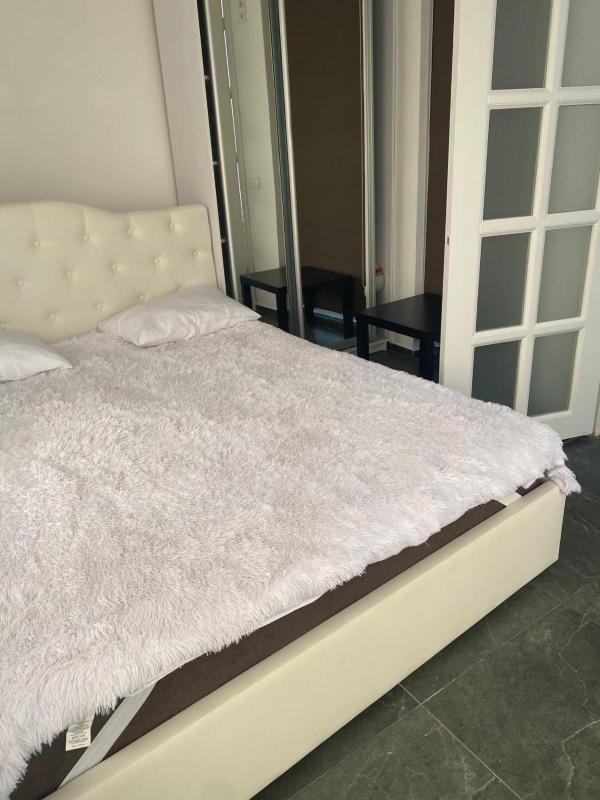 Two-Bedroom House image 2